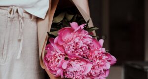 The Growing Trend of Sending Flowers to Croydon for Daily Moments Sending Flowers